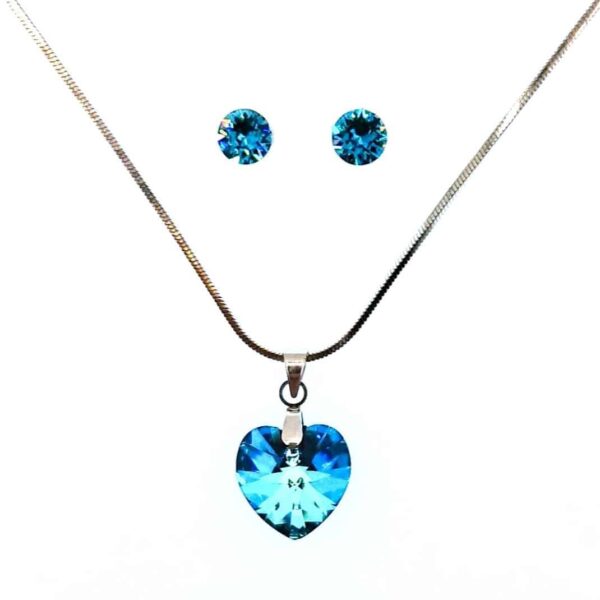 Swarovski kristályos szett - Szív 18 mm, Bermuda blue + ajándék díszdoboz