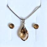Swarovski® kristályos ékszerszett – Pear – Shaped 18 mm, Colorado Topaz -Light Chrome + díszdoboz