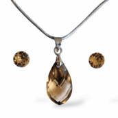 Swarovski® kristályos ékszerszett – Pear – Shaped 18 mm, Colorado Topaz -Light Chrome + díszdoboz