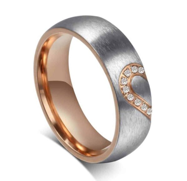 AMORE nemesacél gyűrű rózsaarany színű díszítéssel és kristályokkal - 9