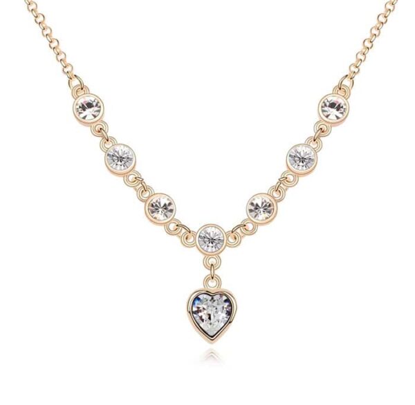 Nemesis kristályos nyaklánc