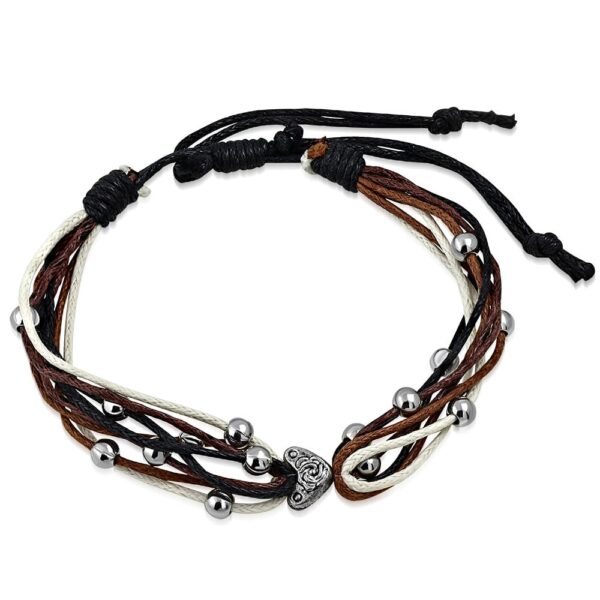 Állítható, divatos, fekete - barna -fehér színű, több szálas szövet karkötő szív alakú dísszel