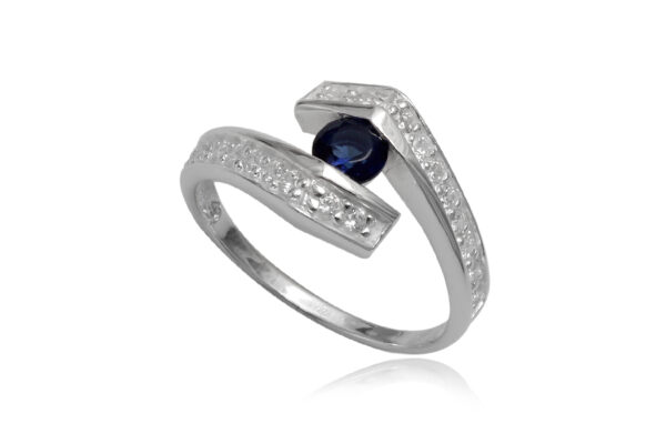 925 Ezüst gyűrű sötétkék cirkónia kristállyal