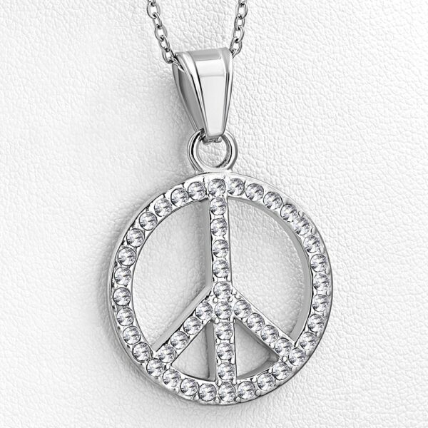 Ezüst színű, nemesacél béke jel medál, cirkónia kristállyal