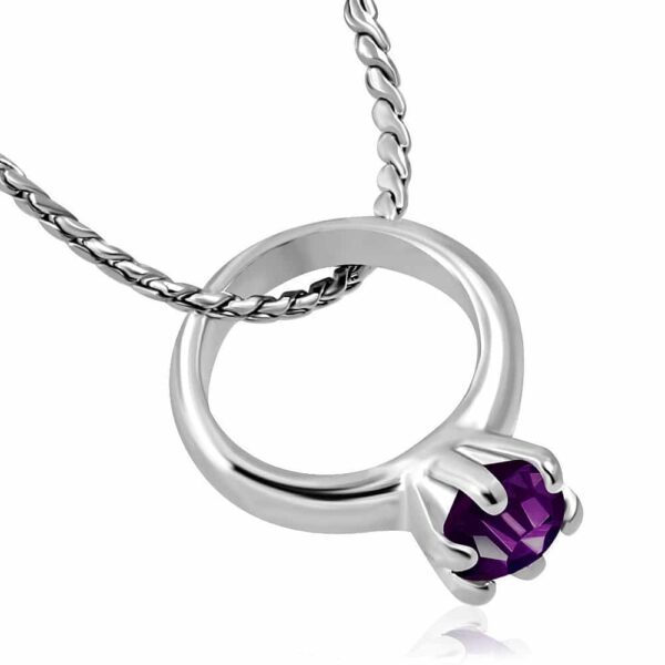 Gyűrűs, cirkónia kristállyal díszített ezüst színű nyaklánc