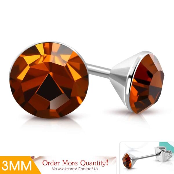 Mini - Ezüst színű pont nemesacél fülbevaló borostyán színű krtistállyal