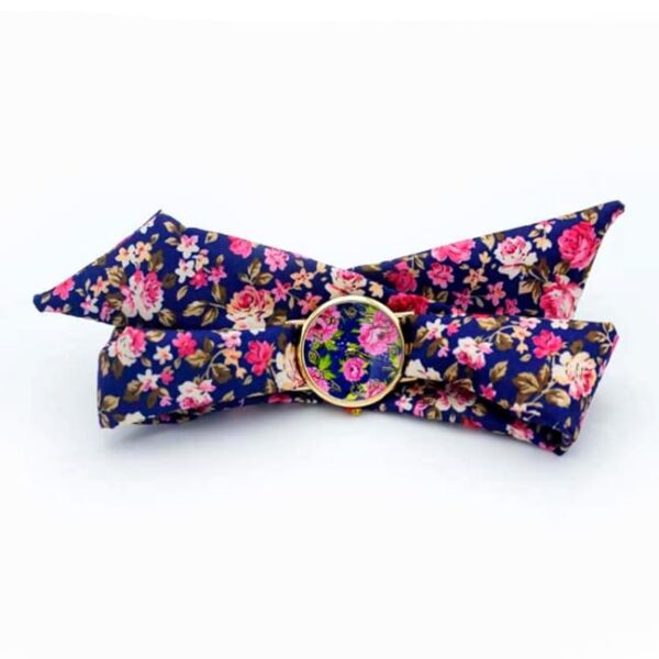 Divatos, nyárias karóra sötétkék, rózsaszín virágos szövet szíjjal