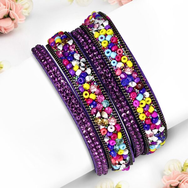 Gyöngyös karkötő lila strasszokkal  - pattent zárral