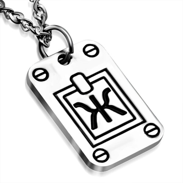 medál ékszer nyaklánccal