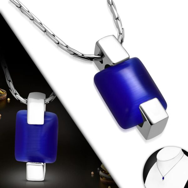 Ezüst színű nyaklánc, KÉK cirkónia kristályos téglalap formájú medállal