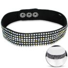 Divatos fekete bőr choker, arany és ezüst színű szegecsekkel