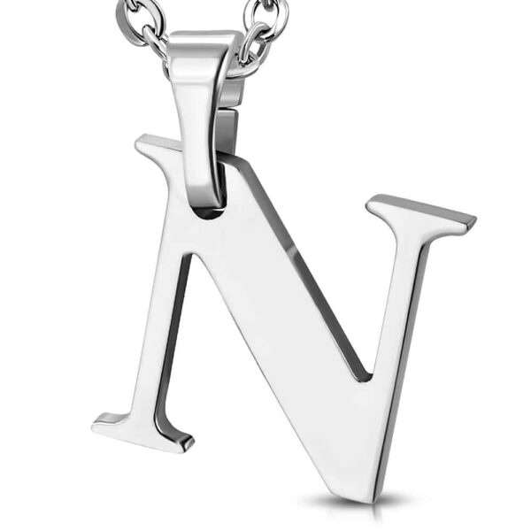 Ezüst színű, nemesacél "N" betű medál 