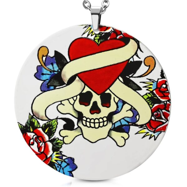 Fehér színű, kerek nemesacél szett, kalóz koponya mintás medállal és fülbevalóval