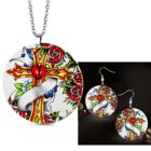 Fehér színű, kerek nemesacél szett, kereszt mintás medállal és fülbevalóval