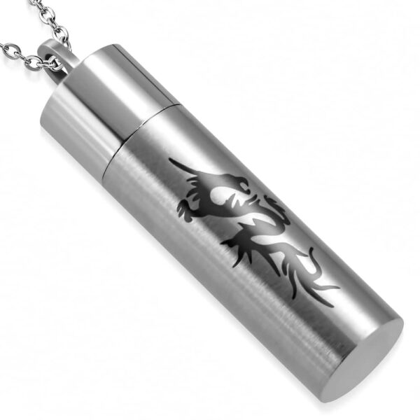 Ezüst színű nemesacél medál sárkány mintával