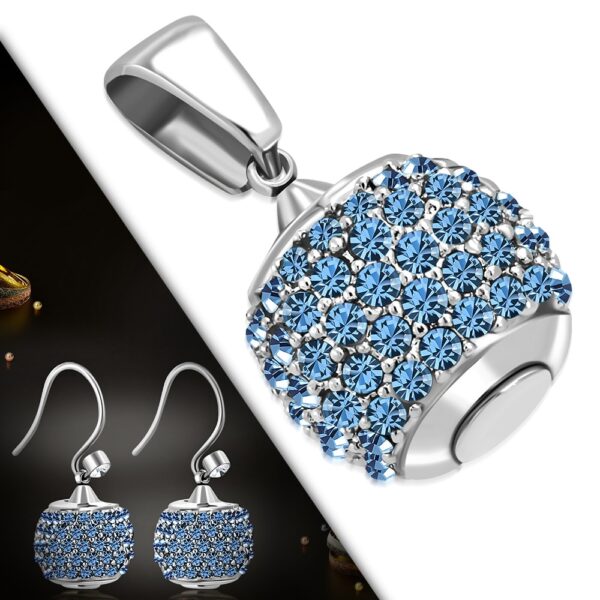 Ezüst színű nemesacél szett, gömb alakú medállal és fülbevalóval, cirkónia kristállyal