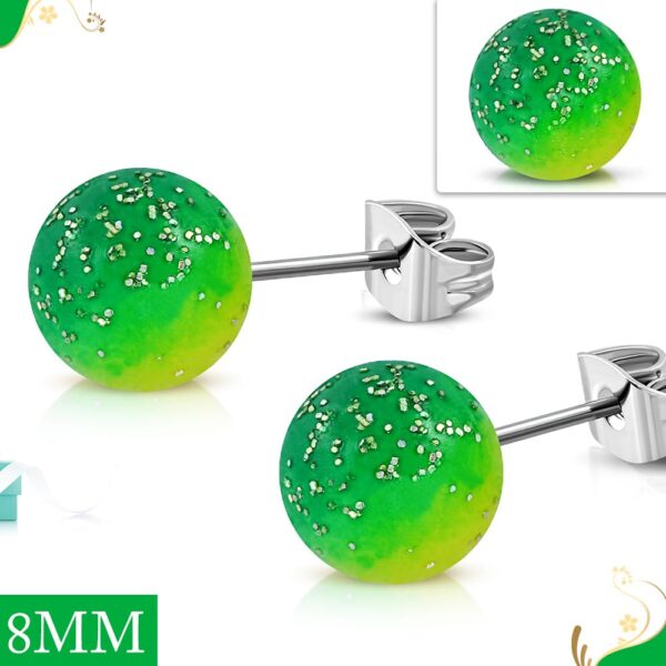 Nemesacél fülbevaló, színátmenetes zöld színű akril gyönggyel