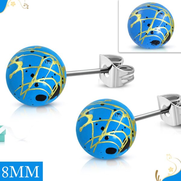 Nemesacél fülbevaló, absztrakt mintás, kék színű akril gyönggyel