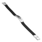 Fekete kaucsuk karkötő, ezüst színű, kivágott T mintájú nemesacél dísszel