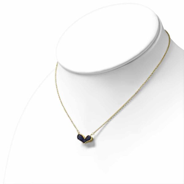 Arany színű nyaklánc, szárny alakú cirkónia kristályos medállal