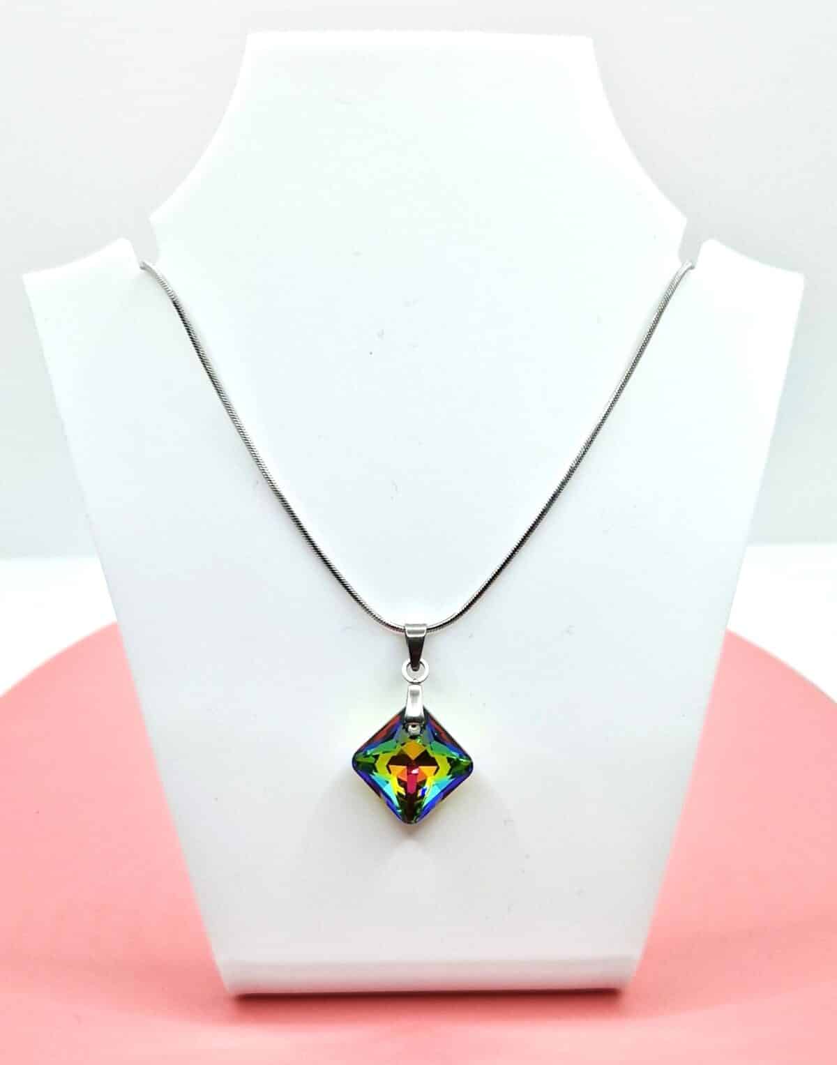 Swarovski kristályos nemesacél nyaklánc - Vitrail Medium - 16 mm Rombusz