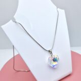 6215-CrystalAB-Szív-18mm-Oldalt-Álló