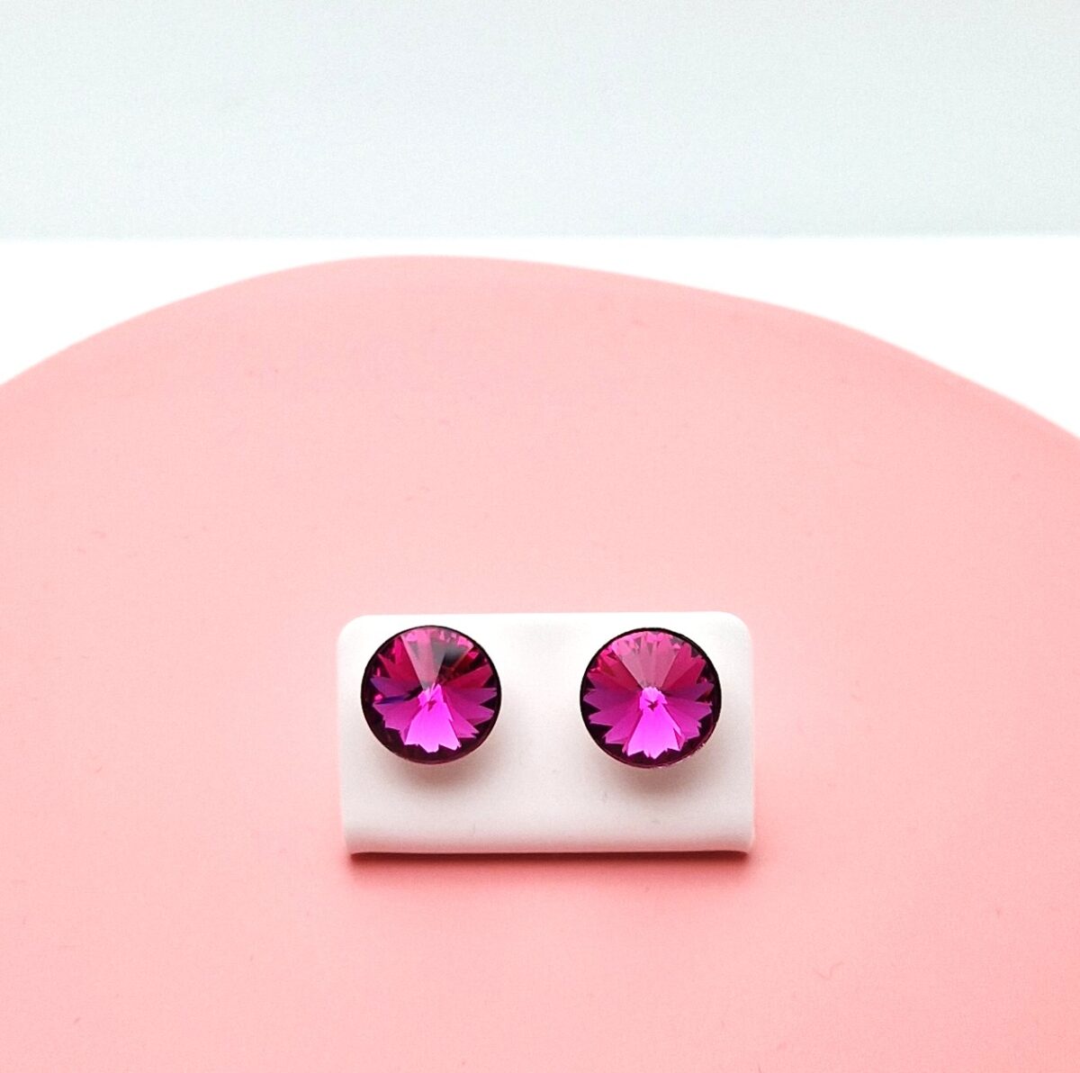 1122 Rivoli Fuchsia 12mm fulbevalo