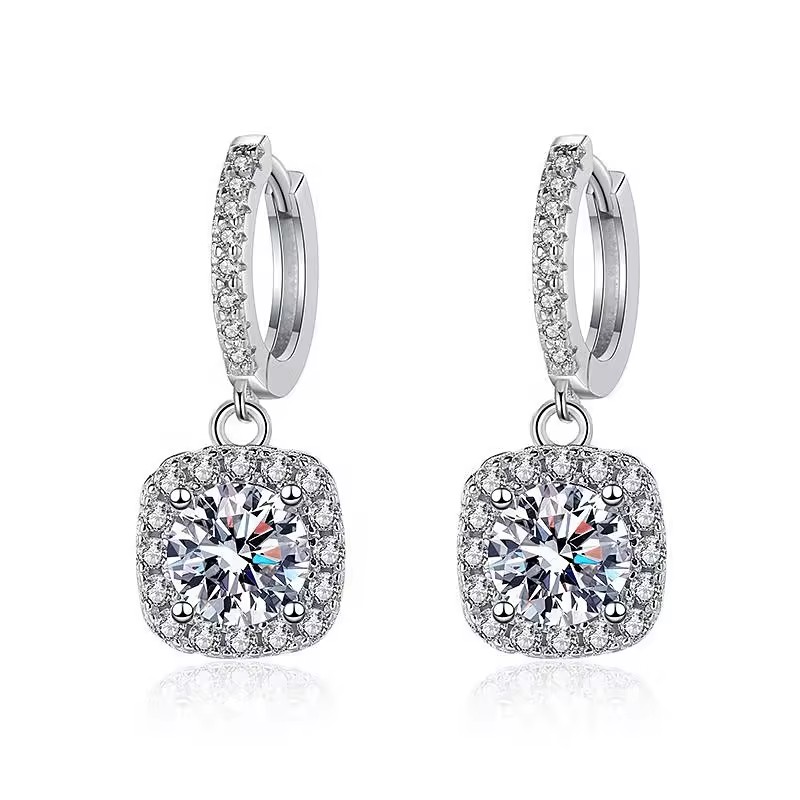 0.5 karátos Moissanite gyémánt 925 ezüst fülbevaló