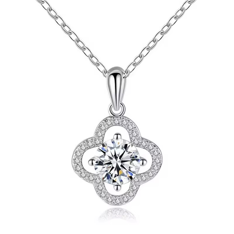 2 karátos Moissanite gyémánt 925 ezüst nyaklánc