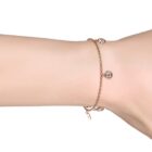 Hand