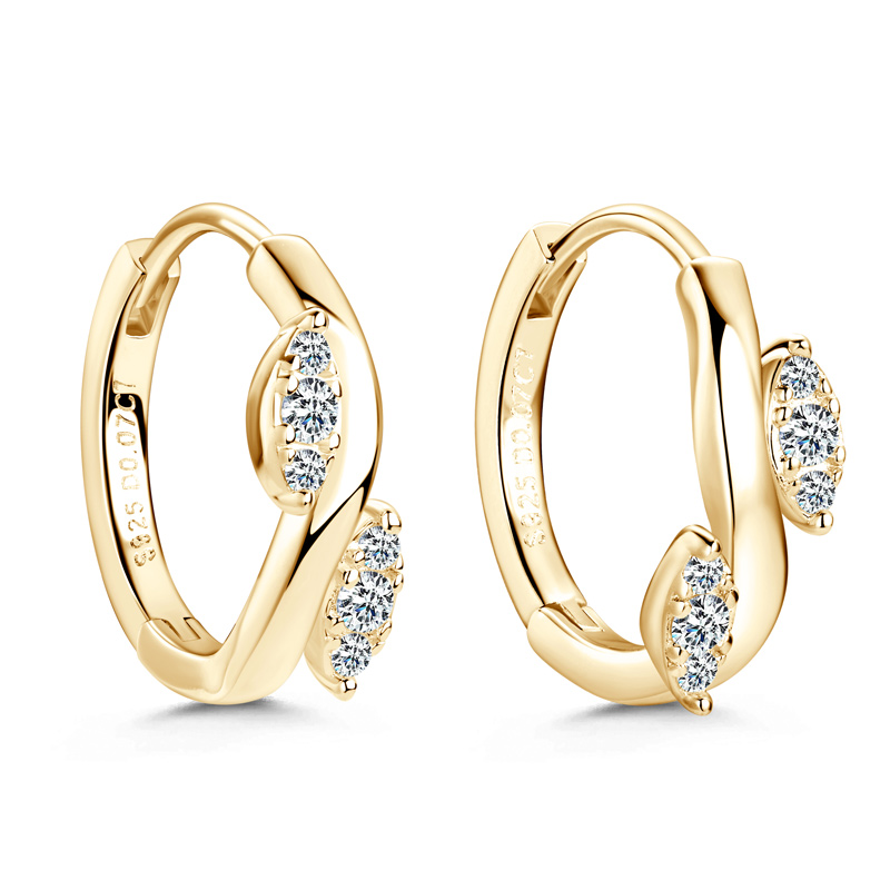 Karika 14K aranyozott ezüst fülbevaló - 1 karátos Moissanite gyémánt kövekkel