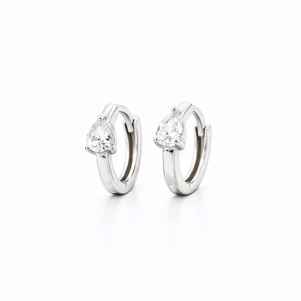 925 sterling Ezüst minimalista cirkónia köves kis karika fülbevaló - Körte kristály - EkszerWebshop.hu 925 sterling Ezüst minimalista cirkónia köves kis karika fülbevaló - Körte kristály - EkszerWebshop.hu