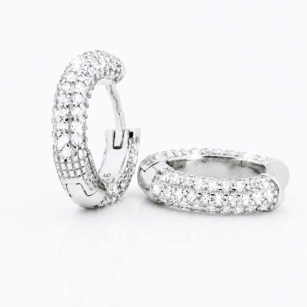 925 sterling ezüst 18K fehér aranyozott vastag pavé cirkónia köves karika fülbevaló 925 sterling ezüst 18K fehér aranyozott vastag pavé cirkónia köves karika fülbevaló