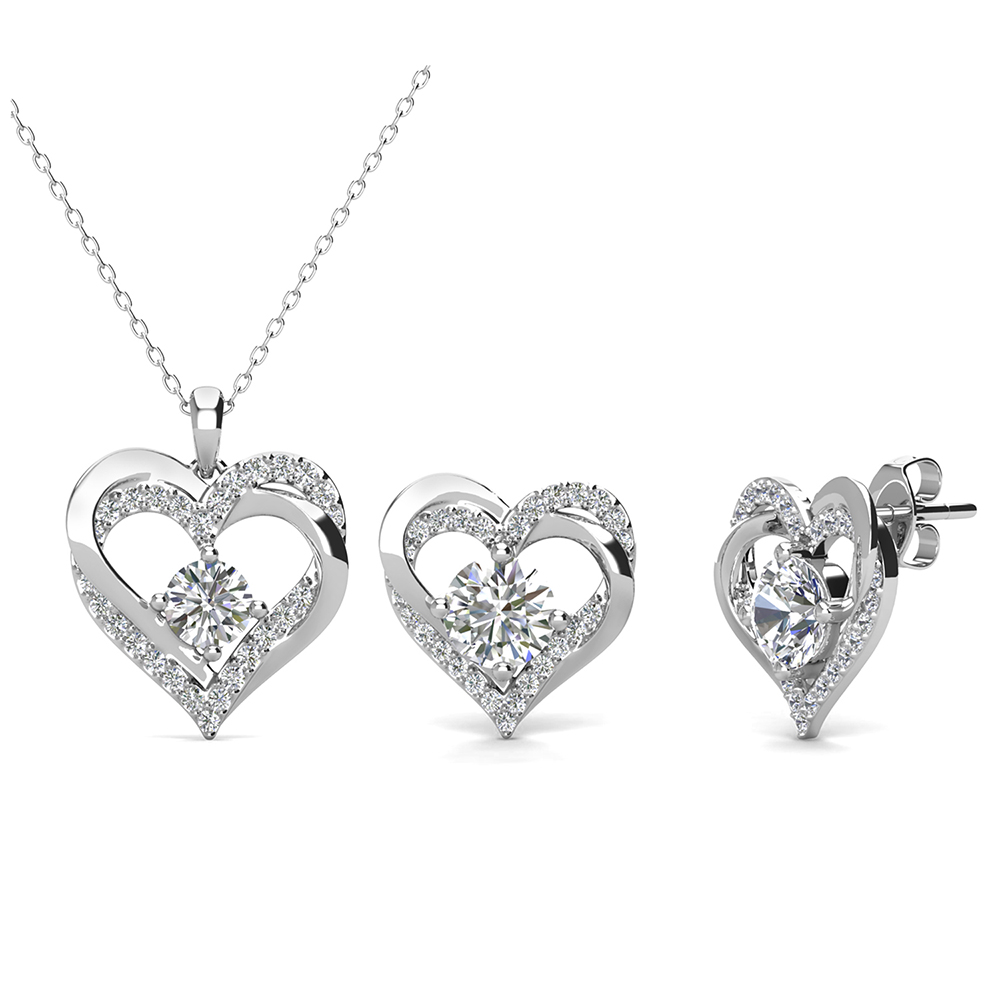 Szív 18K aranyozott ékszerszett Swarovski® kristályokkal díszítve - Fehérarany színben - EkszerWebshop.hu Szív 18K aranyozott ékszerszett Swarovski® kristályokkal díszítve - Fehérarany színben - EkszerWebshop.hu