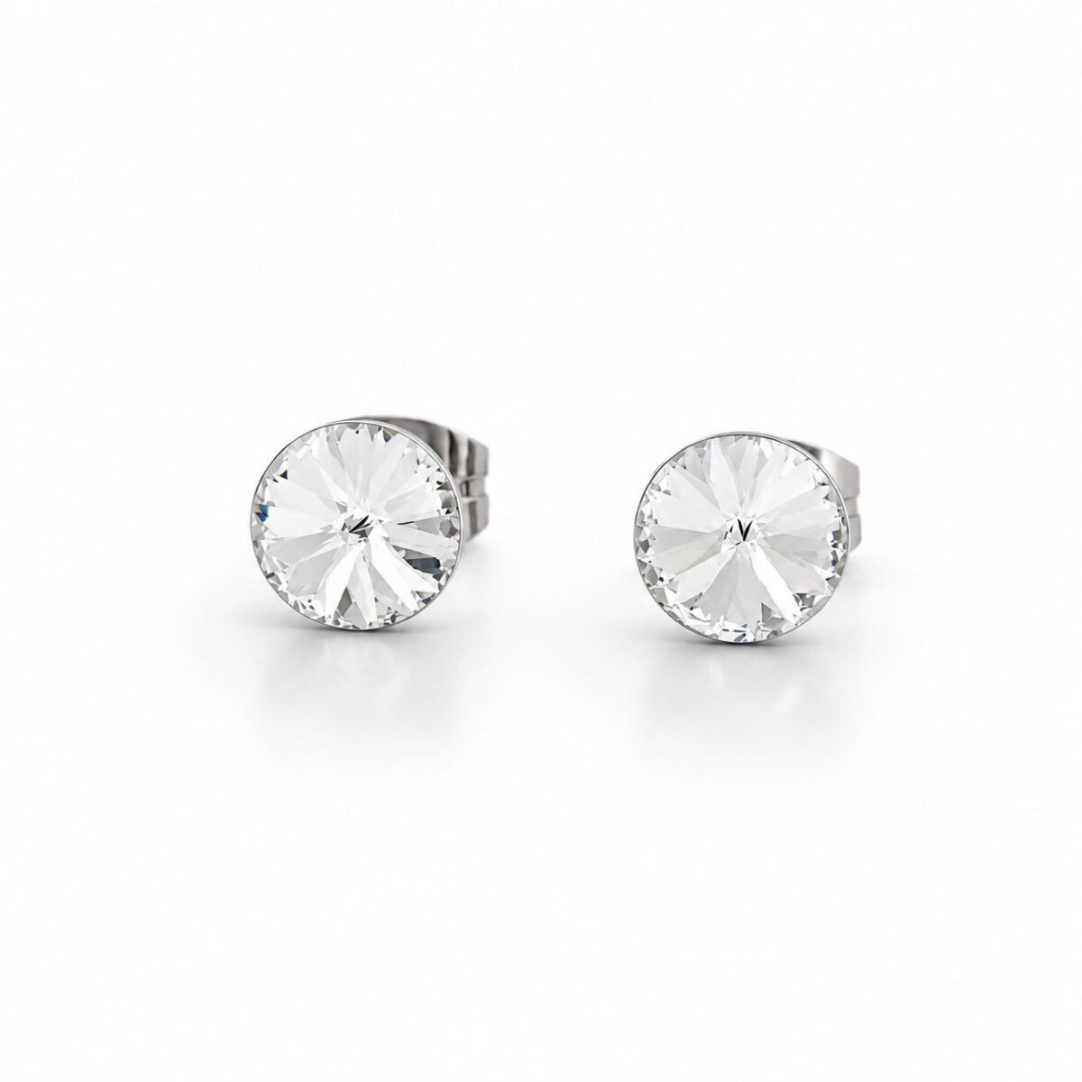 6 mm Nap Swarovski kristályos fülbevaló - Fehér köves, apró pici - EkszerWebshop.hu 6 mm Nap Swarovski kristályos fülbevaló - Fehér köves, apró pici - EkszerWebshop.hu