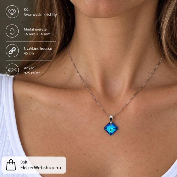 Kék, bermuda blue Rombusz Swarovski kristályos ezüst nyaklánc - EkszerWebshop.hu -nyakon